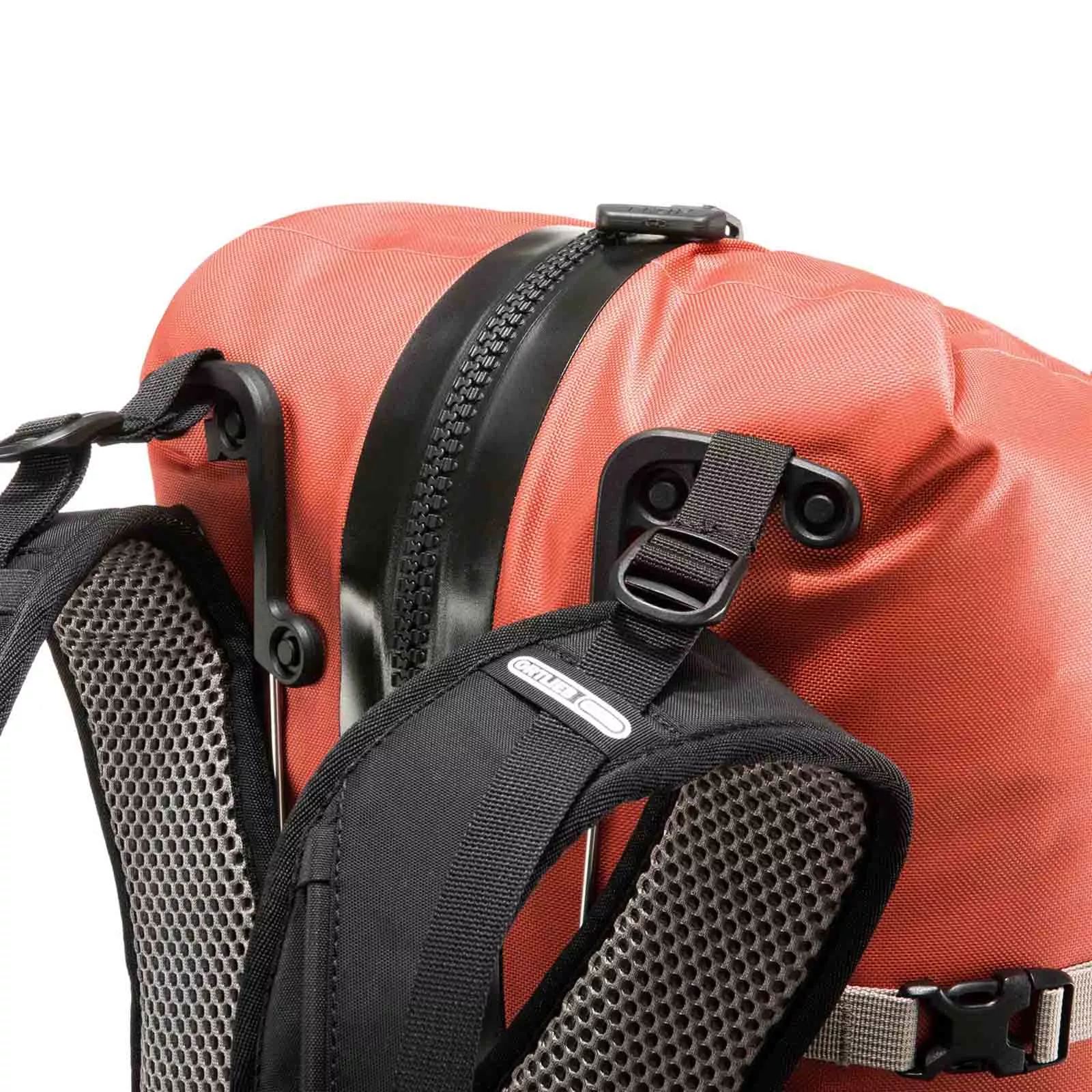 OR7005_5.jpg ATrack Rucksack 25L