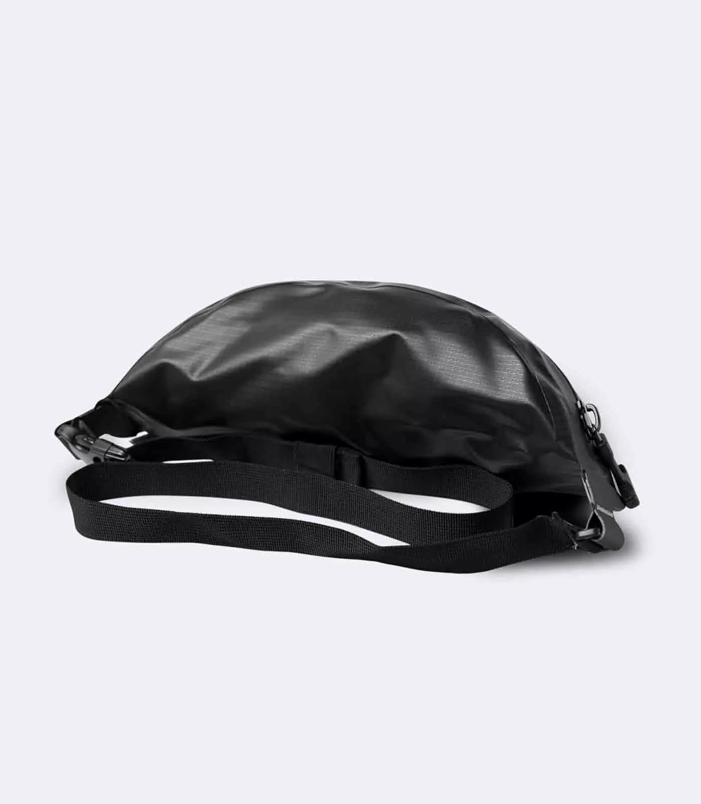 LGG-0040-U-BLK-02L_Ghost_Web_3.jpg Wasserdichte Hüfttasche